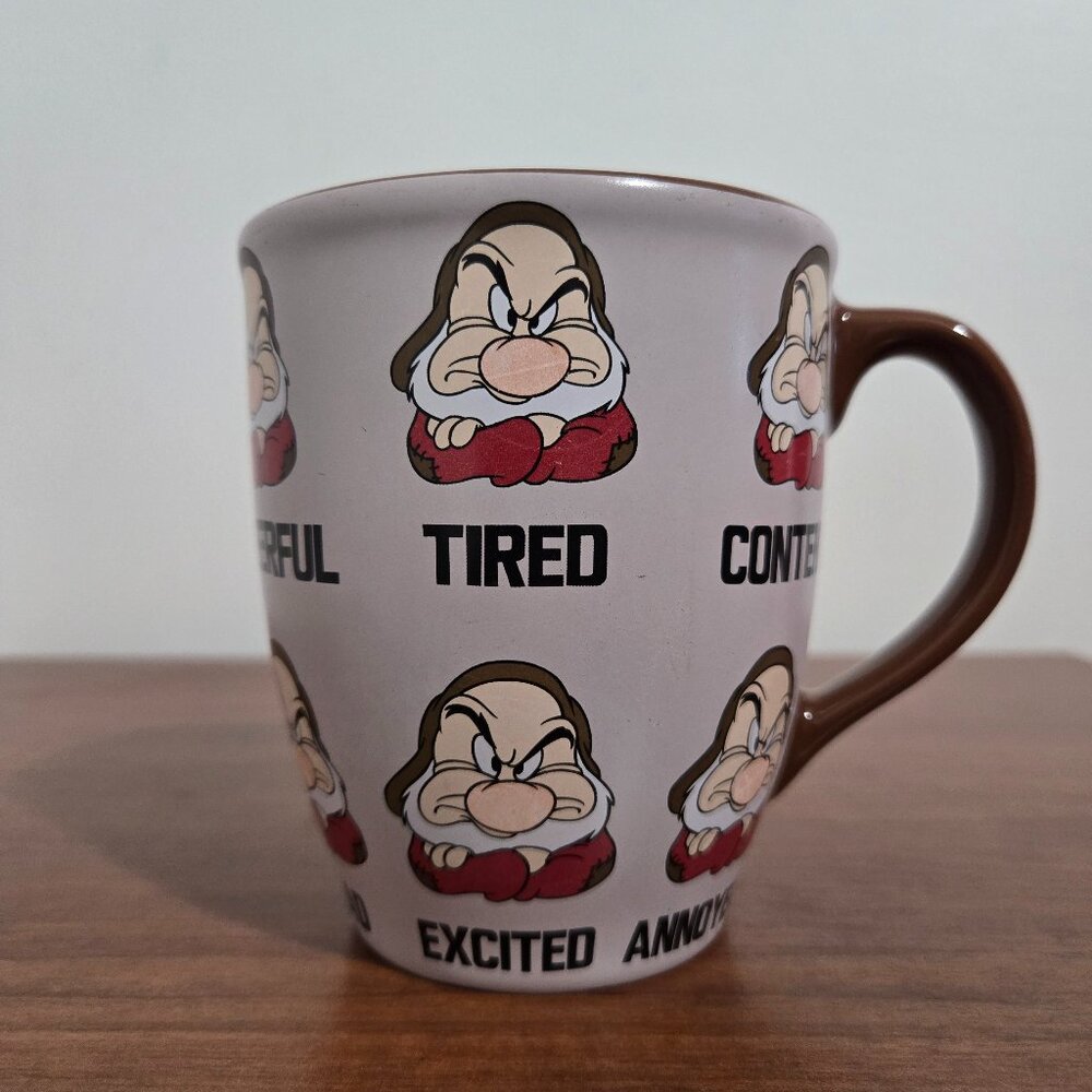 Disney Coffee Mug Snow White Dwarfs Happy Cranky Stressed Tired Thailand Pink
